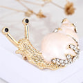 Miniatyrbilde 2 av 5: Emalje sneglebrosje Pin Rhinestone Crystal Collar Dyrebrosje White one size