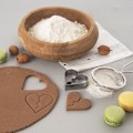 Miniatyrbillede 2 af 7: Hjerteformet kagedåse i rustfrit stål, tåler opvaskemaskine