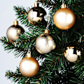 Miniatyrbillede 2 af 6: Sprængsikre julekugler guld 5 cm 10 stk.