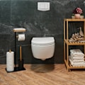 Pikkukuva 5 / 9: WC-tuoli bambua ja rautaa