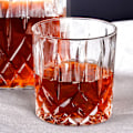 Pikkukuva 6 / 8: Dekantteri ja viskilasit lasit 900 ml + 4x300 ml 5 kpl.
