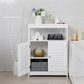 Miniatyrbillede 3 af 7: Elegant hvidt badeværelsesskab med lameldøre