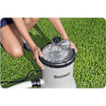 Miniatyrbillede 5 af 9: Pool filterpumpe 5678 l/h + Bestway 58870 filterkugler