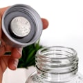 Miniatyrbillede 4 af 8: Dekorativ vandflaske 700ml med stållåg og forsegling