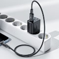 Miniatyrbillede 3 af 6: GaN netværksoplader 2x USB 18W QC 3.0 AFC FCP hvid