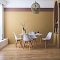 Miniatyrbild 8 av 9: Set med 4 matsalsstolar i vardagsrummet med en dyna i ekologiskt läder ModernHome