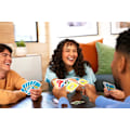 Pikkukuva 6 / 7: Uno Teams -Korttipeli