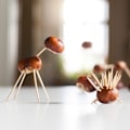 Miniatyrbild 5 av 6: Tandpetare i trä, set om 8000