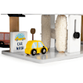 Miniatyrbillede 6 af 7: Stor trægarage, parkeringsplads med elevator, biler, helikopter, ECOTOYS bilvask