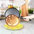 Miniatyrbillede 6 af 11: Pandekagepande granit BLACK LINE 24 cm