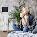 Miniatyrbild 3 av 9: Golvlampa svart