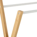 Pikkukuva 5 / 6: Bambu pyyheteline hyllyllä