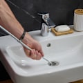 Pikkukuva 5 / 8: Spiraalikampi ja kynsi putkien puhdistukseen