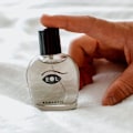 Pikkukuva 7 / 9: Eye Of Love - Eol Phr Parfum Deluxe 50 ml - Romanttinen