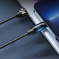 Pikkukuva 6 / 6: iPhone USB-A - Lightning-kaapeli LED-näytöllä 2,4A 2m musta