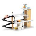 Miniatyrbillede 5 af 7: Stor trægarage, parkeringsplads med elevator, biler, helikopter, ECOTOYS bilvask