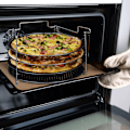 Miniatyrbild 6 av 7: Pizzaplåt set om 4 med ställning