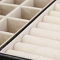 Miniatyrbillede 6 af 7: Smykkebakke til damer