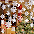 Miniatyrbillede 2 af 5: Vinter Jul Hængende Snefnug Dekorationer, 12 stk 3D Glimtende Store Hvide Snefnug Til Jul Vinter Wonderland Ferie Nytår Fest Hjem De