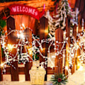 Miniatyrbilde 2 av 5: Innendørs juledekorasjon, festlys, hvite bær