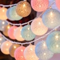 Miniatyrbild 2 av 3: Färgade LED-lampor i plastkula, jul, nyår, blinkande ljusslinga för dekoration, macaronfärg, 2 meter, 10 LED, batteridriven