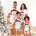 Miniatyrbilde 3 av 5: Julemann og trykte familiematchende kortsermede topper og shorts pysjamassett (brannsikkert) Hvit Menn XL