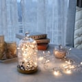 Miniatyrbild 2 av 5: Juldekoration inomhus, julbelysning, vita bär