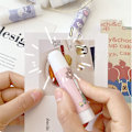 Miniatyrbild 3 av 3: Tecknad limstift 9g fast lim tecknad modell student fast limstift handgjord hög viskositet kontorsmaterial vit (ins söt djurgrupp)