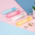 Miniatyrbillede 2 af 3: Mini Bærbar Limstift Børns Bærbare Limstift Høj Viskositet Transparent Lim (Tilfældig Farve)