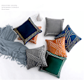 Miniatyrbild 5 av 5: Holland Sammet Broderad Kuddfodral, Geometriska Linjer, Modern Lätt Lyx Soffkuddfodral (Blå, 45*45cm),