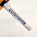Miniatyrbild 4 av 4: Flytande Termometer för Utomhus- och Inomhuspool med Tecknat Mönster