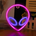 Miniatyrbillede 2 af 5: LED Neon Lys - Neon Lamper - Dekorativ Vægbelysning - USB Drevet - Hjem, Bar, Fest Natlys - Aliens,