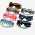 Pikkukuva 6 / 7: 2024 Ylelliset Naisten Urheilupunk Aurinkolasit 2000-luvun Sävyt Silmälasit Goggle Kehys C1 One Piece Lens Y2k Sunglasses