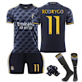 Miniatyrbilde 1 av 2: Real Madrid borte drakt for barn 23/24 med sokker og beskyttelsesutstyr 11 RODRYGO 11 RODRYGO Children's size 26
