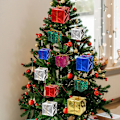 Miniatyrbilde 5 av 7: 60/6 stk Mini Julegaveesker i Skum, Julepynt, Gaver, Juletrærhengende Smykker til Navidad Festpynt Tilbehør 3CM - Tilfeldig Farge 3CM-Random Color 12PCS