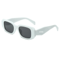 Pikkukuva 1 / 7: Trendikkäät retro-aurinkolasit miehille ja naisille, muodikkaat aurinkolasit 2024, luksusbrändin suunnittelijan aurinkolasit laatikolla ja logolla White Glasses with brand logo