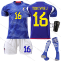 Miniatyrbild 4 av 10: 22-23 Japan hem VM fotbollströja nr 10 Minamino Takumi 15 Kamada Daichi 16 Tomiyasu Takehiro tröja No size socks + protective gear #L