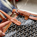 Miniatyrbillede 5 af 5: Y-Print Canvas Taske Stor Kapacitet Tote Taske Mode Enkelt Tote Taske Temperament Dametaske Håndtasker Til Kvinder Brun Brown M