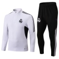 Miniatyrbild 1 av 6: 23-24 Real Madrid Vit Långärmad Svart Shorts Jersey Set S