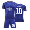 Miniatyrbillede 1 af 11: 21-22 Real Madrid udebane kongeblå nr. 9 Benzema trøje nr. 20 Vinicius 10 Modric 8 Kroos Real Madrid away number 10 L#