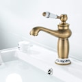 Miniatyrbillede 2 af 6: Badeværelsesarmatur, Retro Messing Håndvask Armatur, Holdbar Kobber Kropsdesign og Justerbar Blandingsbatteri med Kold og Varmt Vand