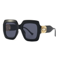 Pikkukuva 3 / 7: 2024 uudet Think Frames -neliönmuotoiset aurinkolasit naisille - ylisuuret, ylelliset aurinkolasit tukkumyynti - metalliset lisävarusteet - mukautettu logo c7 sunglassses