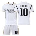 Pikkukuva 1 / 2: 23/24 Real Madrid Kotipelipaita Setti 10 MODRIC 10 MODRIC Child size 20