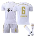 Miniatyrbilde 5 av 11: Bayern München Bortetrøye Hvit 22-23 Nr. 17 Mane 6 Kimmich 4 De Ligt 25 Muller 10 Sane Fotballtrøye No Size Socks + Gear S