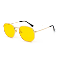 Pikkukuva 6 / 7: Kuusikulmainen metallirunkoiset aurinkolasit tukkumyynti UV400 aurinkolasit retro miehet naiset sävyt aurinkolasit C9 Gold/red Classic style