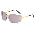 Miniatyrbillede 7 af 7: Y2K Nye Retro Fashion Firkantede Rammeløse UV400 Briller Ét Stykke Gradient Elegant Sommer Udendørsrejser Kvindelige Nuancer Solbriller Grey 88498