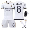 Miniatyrbilde 3 av 11: Real Madrid Fotballdrakt 23-24 Nr. 7 Vinicius 5 Bellingham 11 Rodrigo 10 Modric No size socks + protective gear 22 yards