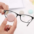 Miniatyrbilde 3 av 5: 4 stk. Mobilnøkkelring, Gjenbrukbar Macaron-formet Rengjøring for Mobiltelefonskjerm og Glass