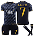 Miniatyrbild 1 av 2: Real Madrid Borta Fotbollströja Barn 23-24 Nr 7 Cristiano Ronaldo Nr 7 Ronaldo No.7 Ronaldo 10-11 years