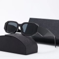 Pikkukuva 4 / 7: Aurinkolasit Tukkumyynti Kilpailukykyinen Hinta Unisex Aurinkolasit Mukautetut Suunnittelija Silmälasit Luxury Brand Name Ladies Shades Aurinkolasit 8678 Pink Logo Glasses